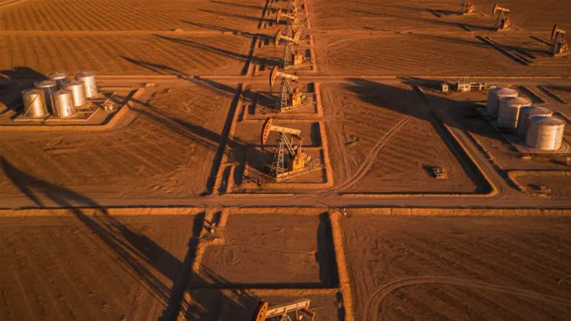 US Crude Inventories Jump 6.2 Million Barrels as SPR Exchange Adds Market Pressure - FieldNews