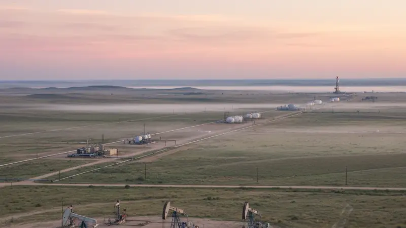 Vision Oil & Gas Picks Up 434 Wells in Anadarko and Permian, Plans Frac Campaign for Mid-2026 - FieldNews
