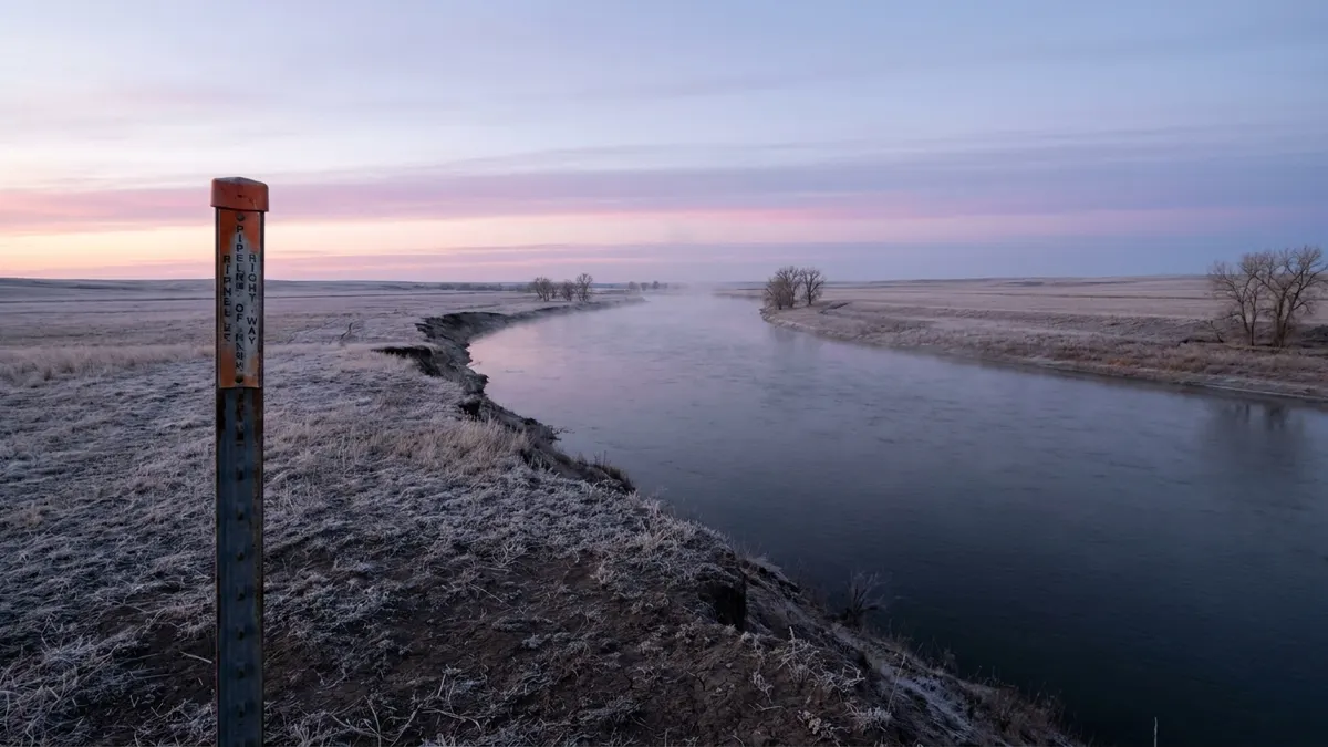 Editorial image: River crossing easement approved - Army Corps Grants Dakota Access Easement, Opening Door to Long-Term Pipeline Operations