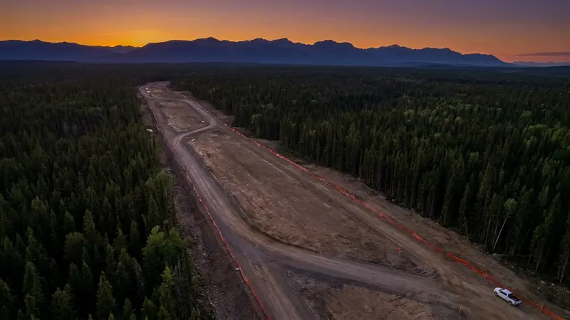 Cenovus CEO Calls West Coast Pipeline "Unfinanceable," Threatening 2027 Construction Start - FieldNews