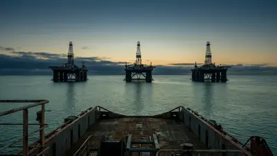 Editorial image: Idle rigs, still sea - Norway Oil Service Lockout Idles Four Rigs, Threatens 120,000 boe/d Loss