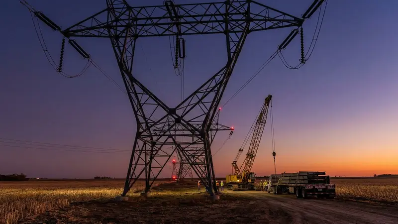 PowerOn Midwest Transmission Plan Projects 5,000 Construction Jobs and $2B in Economic Activity - FieldNews