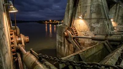 Editorial image: Dam spillway gate detail - Tetra Tech Tapped to Modernize Spillways at Two Columbia River Dams