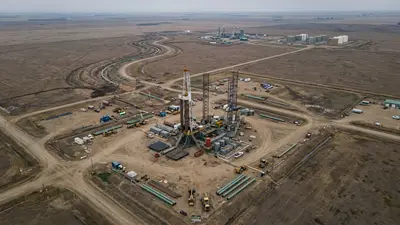 Editorial image: industry general - Canada Revives East-West Pipeline Plan to Bypass US Routes