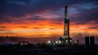 Editorial image: industry general - Five First Nations to Invest $712M in LNG Canada Phase 2