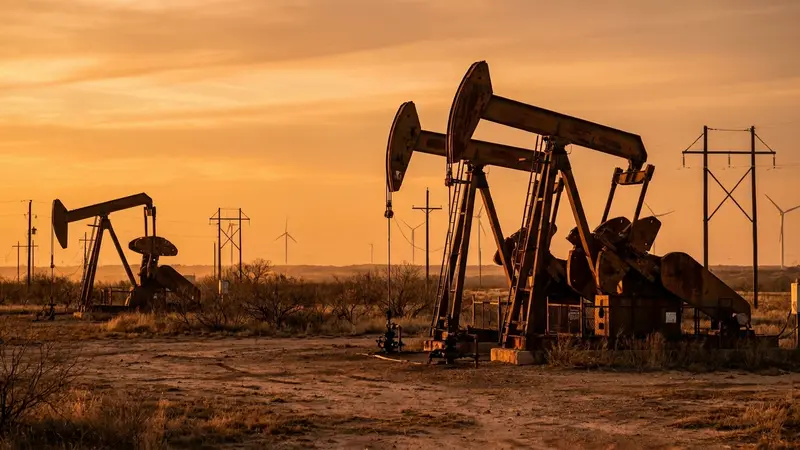 West Texas Land Prices Surge as AI Data Centers Chase Wind Power - FieldNews