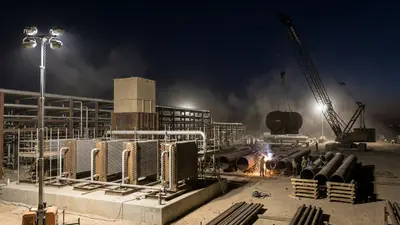 Editorial image: night construction of new cryo gas plant - Brazos Adds Second 300 MMcfd Cryo Plant in Permian Buildout