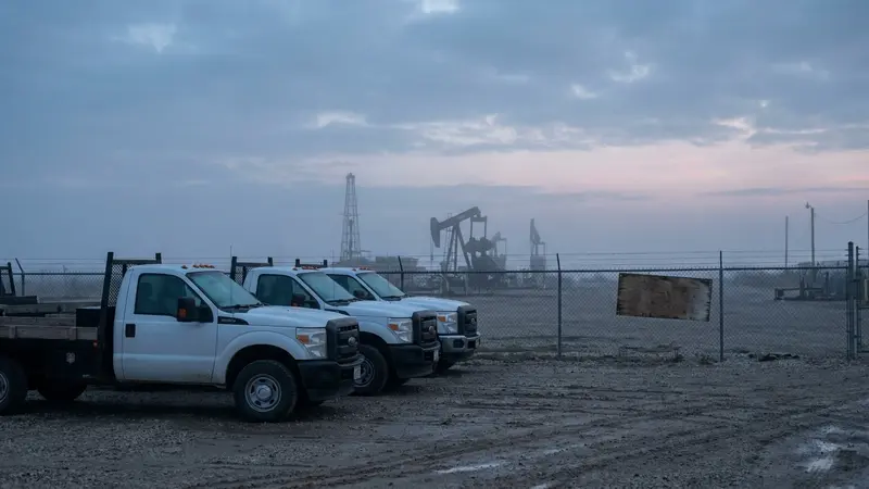 US Oil and Gas Extraction Jobs Fall to Lowest Level Since 2022 - FieldNews