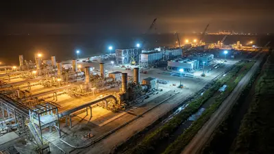 Editorial image: Night aerial LNG compression buildout - Baker Hughes Lands Compression, Liquefaction Orders for Venture Global's Gulf Coast Buildout