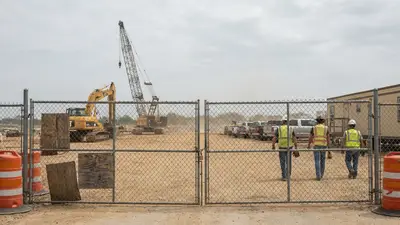 Editorial image: union labor returns to gated site - IUOE Local 150, Phoenix Construction Reach Labor Deal on Google's $832M Michigan City Data Center