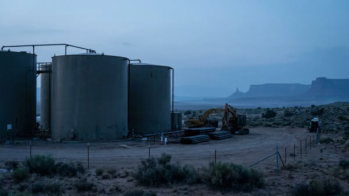 Editorial image: industry general - Big Bend Injunction Puts $7.5B in Border Contracts in Limbo